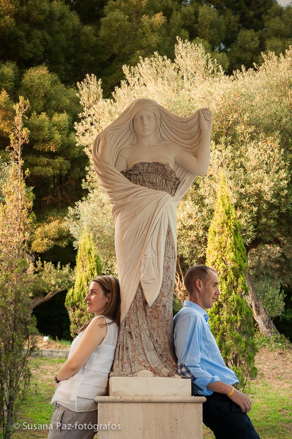 Fotos previas a la boda de Mariana y Marcos. En Pazo de Tambre, Sierra de Outes, muy cerca de Santiago de Compostela.