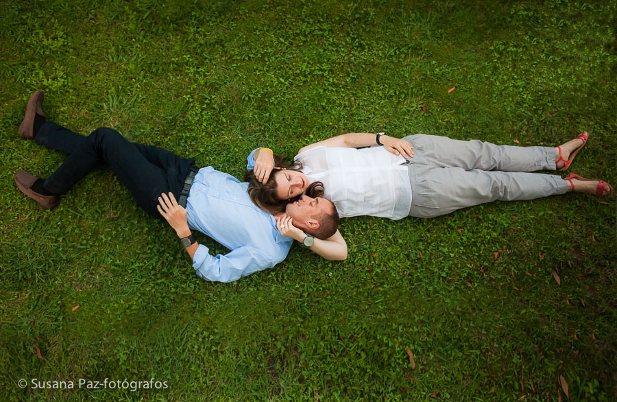 Fotos previas a la boda de Mariana y Marcos. En Pazo de Tambre, Sierra de Outes, muy cerca de Santiago de Compostela.